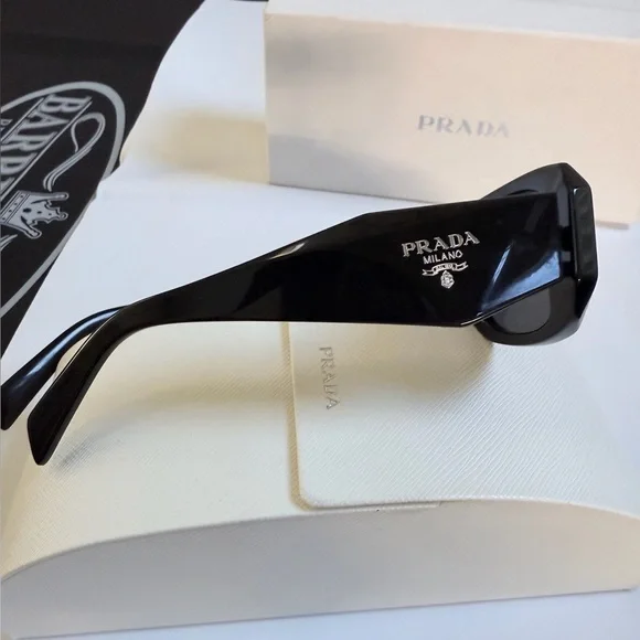 PRADA black frame Sunglasses Model: SPR17W-F 1AB-5S0 - Picture 9 of 11